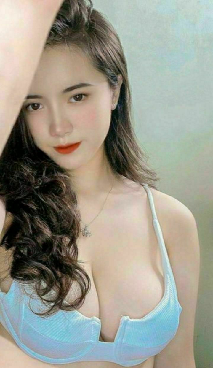 Bị nhỏ em kế nhún sml sau khi thua ván game với em ấy